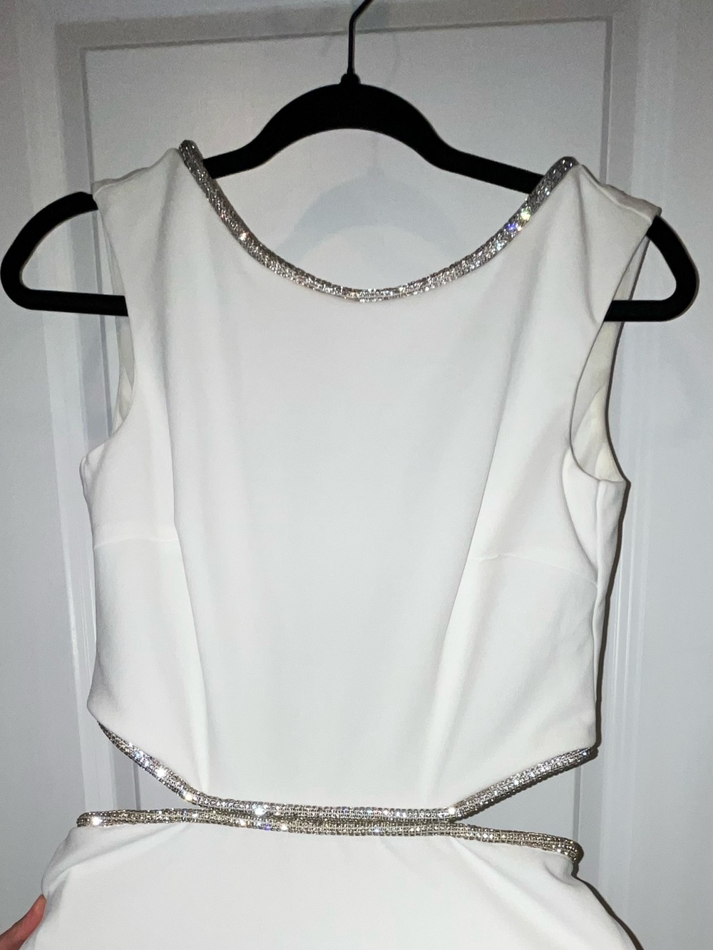 Fashion Nova White Cut Out Backless Gown w/Silver Accents Size M Medium Bridal - Picture 5 of 16